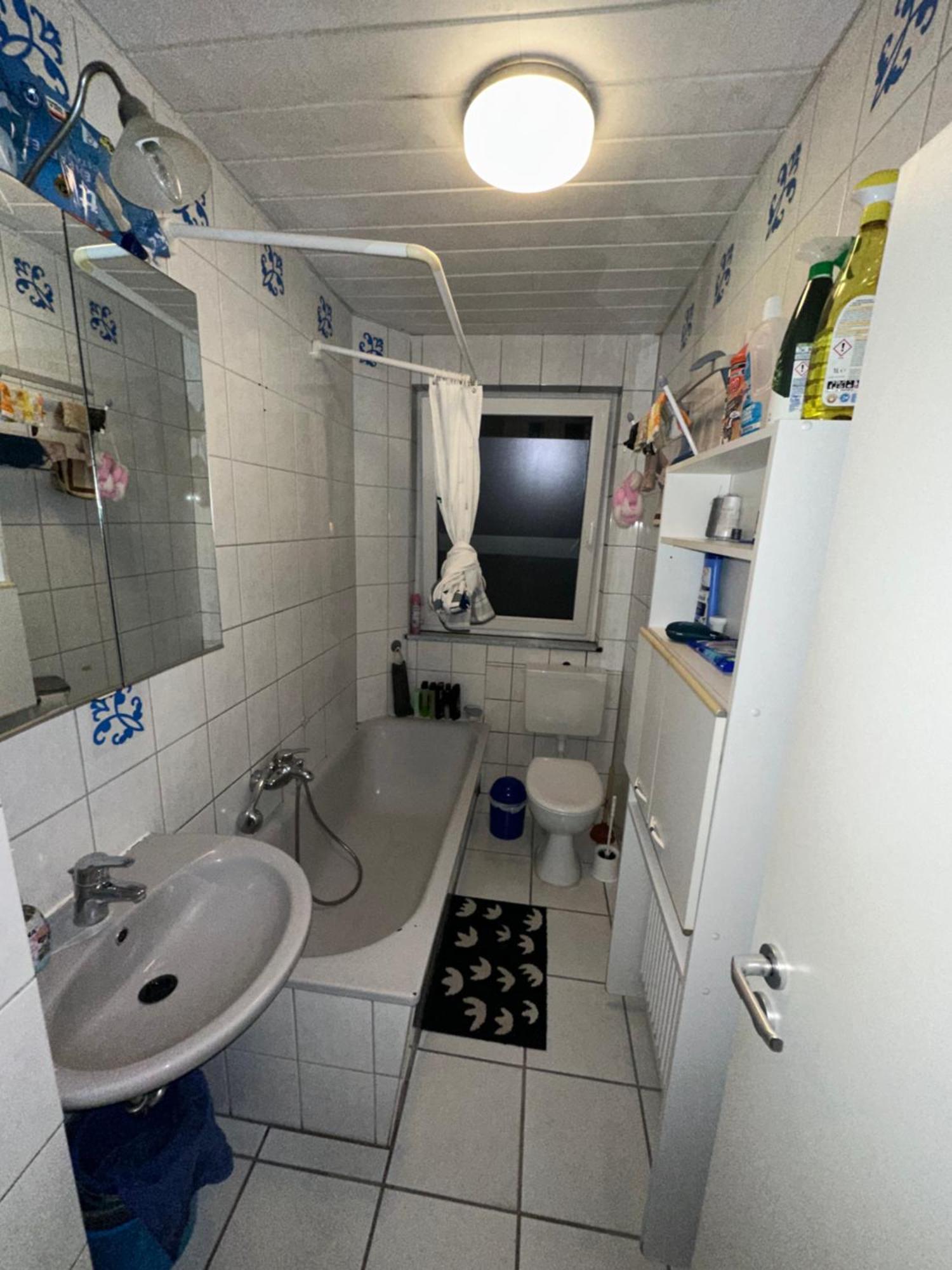 Gießen Schoenes Zimmer In Bahnhofsnaehe In Einer Wohnung Mit Grosser Terrasse מראה חיצוני תמונה