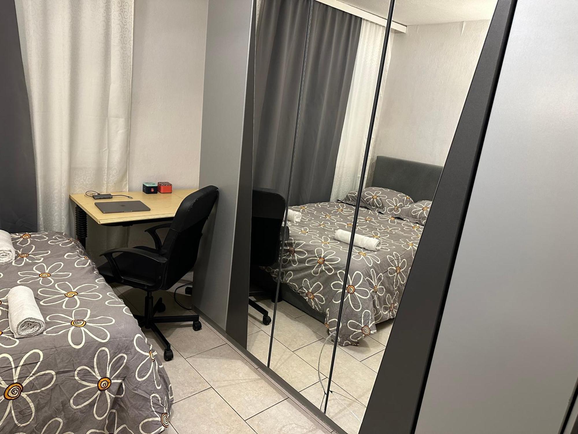 Gießen Schoenes Zimmer In Bahnhofsnaehe In Einer Wohnung Mit Grosser Terrasse מראה חיצוני תמונה